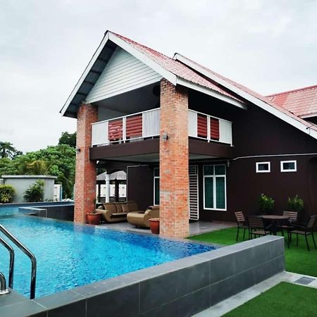 Destini Akef Villa 2 ปันไตเจอนัง ภายนอก รูปภาพ