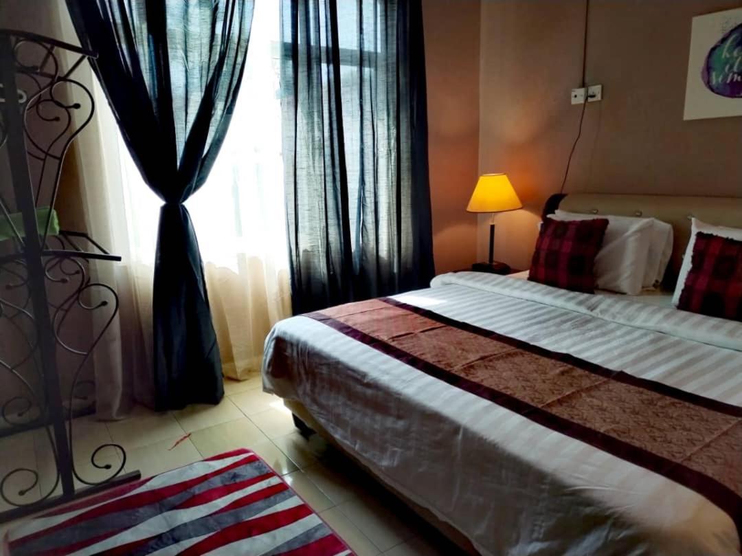 Destini Akef Villa 2 ปันไตเจอนัง ภายนอก รูปภาพ