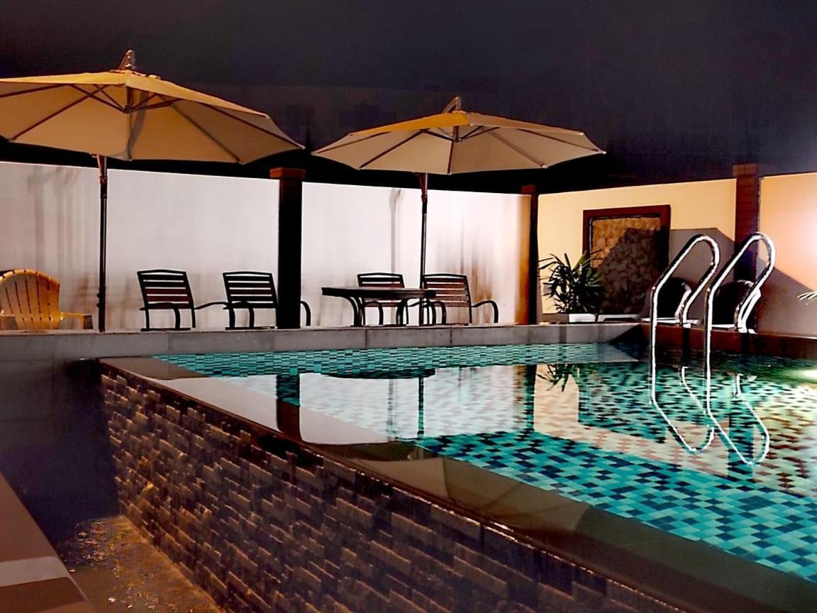 Destini Akef Villa 2 ปันไตเจอนัง ภายนอก รูปภาพ